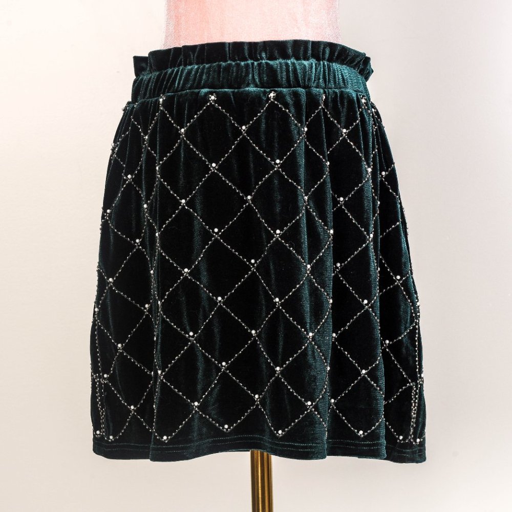 NWT Endless Rose Womens Beaded Velvet A-Line Skirt L - GREEN!
